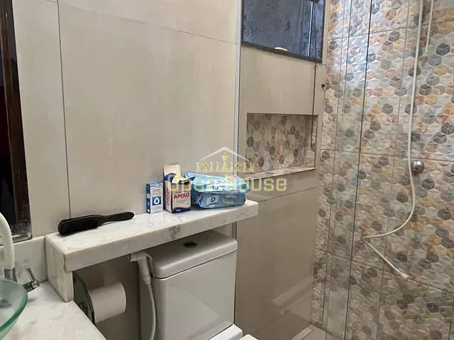 Casa 2 quartos e 5 banheiros, à venda, no bairro Siderlândia em Volta Redonda