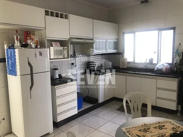 Casa com 172m² 2 quartos e 3 banheiros, à venda, no bairro Jardim Silvestri II em Bauru