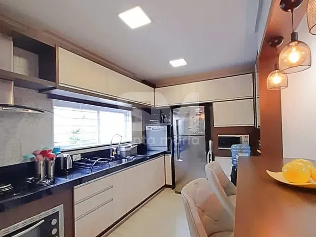 Casa com 298m² 3 quartos e 3 banheiros, à venda, no bairro Desbravador em Chapecó
