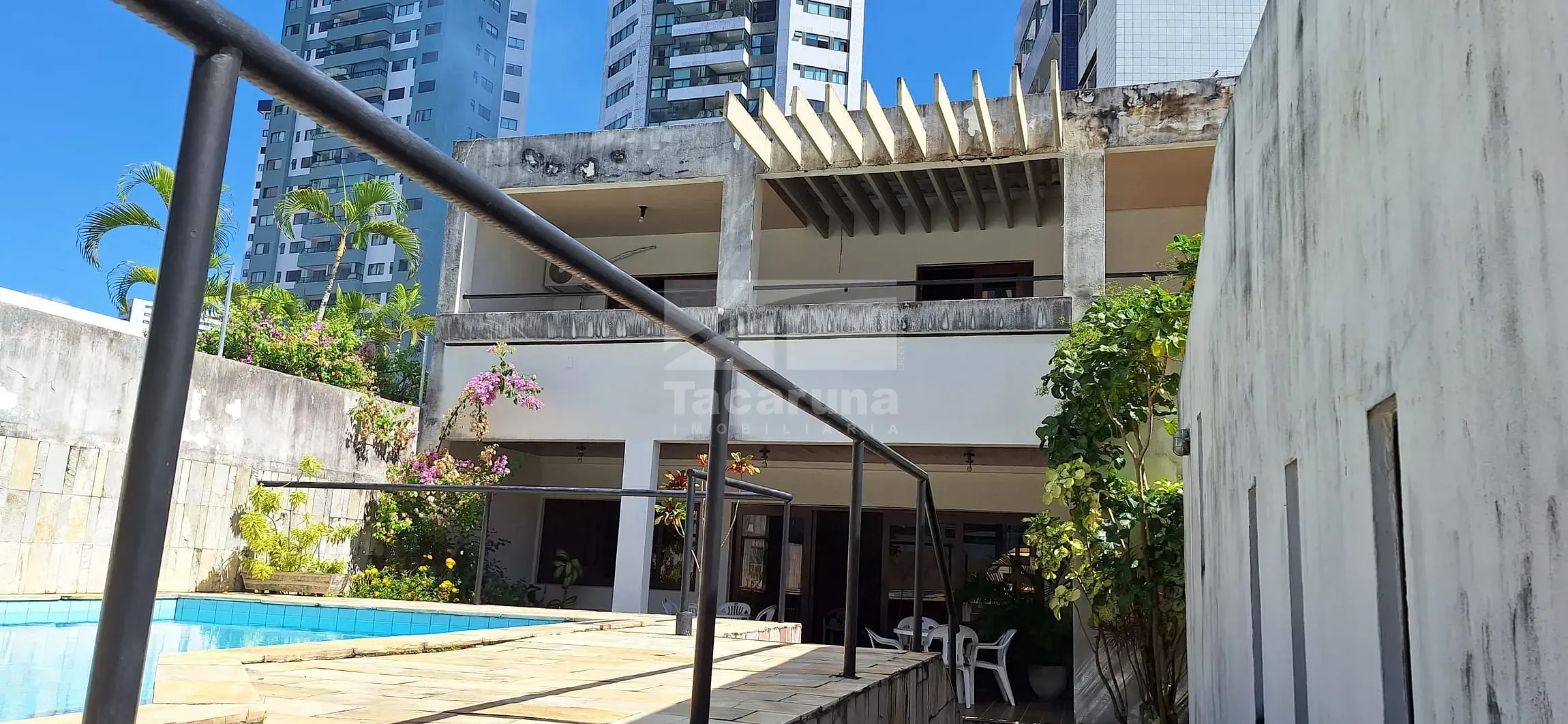 Casa, 6 quartos, 300 m² - Foto 4