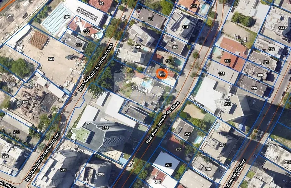 Casa, 6 quartos, 300 m² - Foto 2