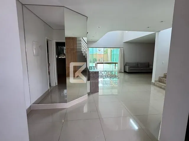 Casa com 450m² 4 quartos e 6 banheiros, à venda, no bairro Jardim Residencial Santa Clara em Indaiatuba