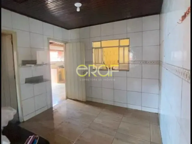 Casa 5 quartos e 3 banheiros, à venda, no bairro Parque das Laranjeiras em Formosa