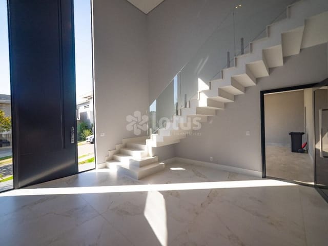 Casa com 420m² 5 quartos e 7 banheiros, à venda, no bairro Colinas da Anhangüera em Santana de Parnaíba