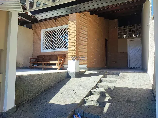 Casa com 151m² 2 quartos e 1 banheiro, para alugar, no bairro Jardim Alvorada em São José dos Campos