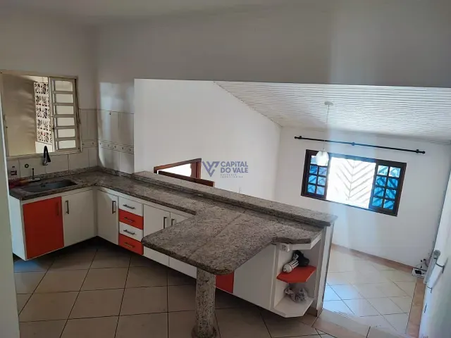 Casa com 151m² 2 quartos e 1 banheiro, para alugar, no bairro Jardim Alvorada em São José dos Campos