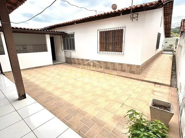 Casa com 264m² 3 quartos e 2 banheiros, à venda, no bairro Parque das Ilhas em Volta Redonda
