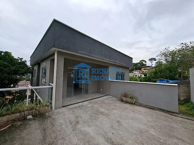 Casa com 360m² 3 quartos e 2 banheiros, à venda, no bairro Flamengo em Maricá