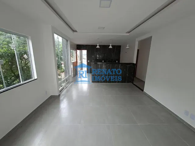 Casa com 360m² 3 quartos e 2 banheiros, à venda, no bairro Flamengo em Maricá