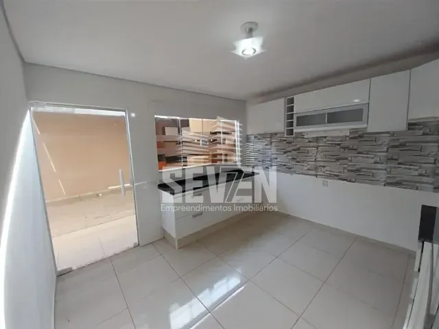 Casa com 200m² 3 quartos e 1 banheiro, à venda, no bairro Conjunto Habitacional Isaura Pitta Garms em Bauru