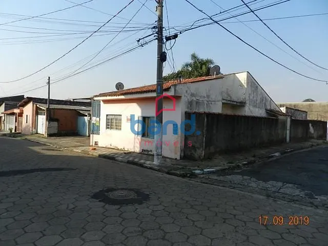 Casa com 484m² 4 quartos e 2 banheiros, à venda, no bairro Vila Progresso em Porto Feliz