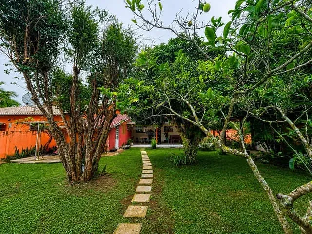 Casa 3 quartos e 2 banheiros, à venda, no bairro Jardim Sato Reis em Piracaia