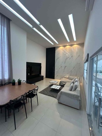 Casa com 478m² 3 quartos e 2 banheiros, à venda, no bairro Parque dos Rodoviários em Campos dos Goytacazes