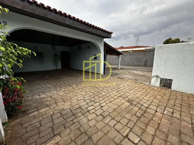 Casa com 750m² 3 quartos e 5 banheiros, para alugar, no bairro Jardim Santa Rosália em Sorocaba