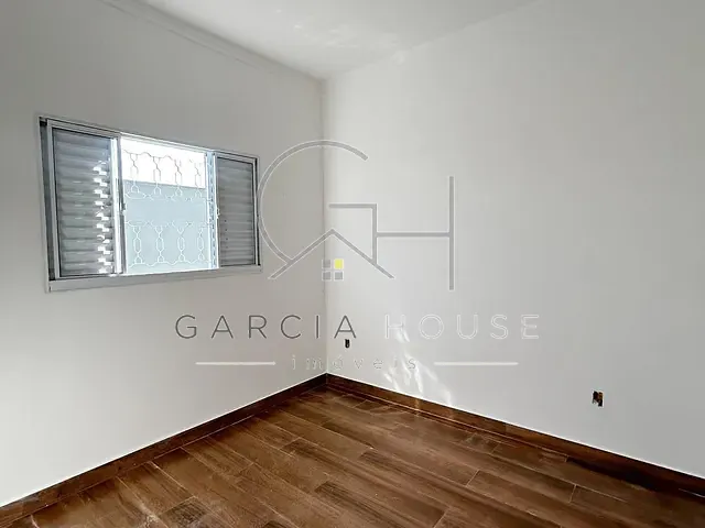 Casa com 200m² 2 quartos e 1 banheiro, à venda, no bairro Jardim João Liporoni em Franca