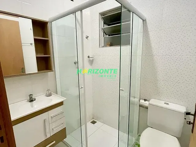 Casa com 222m² 3 quartos e 2 banheiros, à venda, no bairro Monte Castelo em São José dos Campos