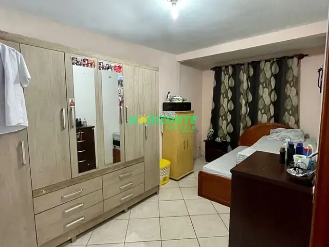 Casa com 222m² 3 quartos e 2 banheiros, à venda, no bairro Monte Castelo em São José dos Campos
