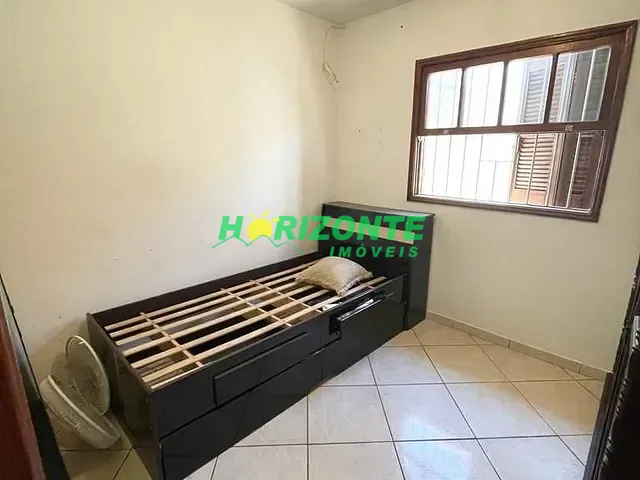 Casa com 222m² 3 quartos e 2 banheiros, à venda, no bairro Monte Castelo em São José dos Campos