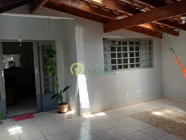 Casa com 147m² 2 quartos e 3 banheiros, à venda, no bairro San Fernando em Londrina