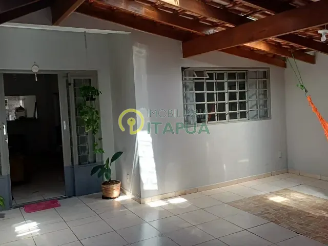 Casa com 147m² 2 quartos e 3 banheiros, à venda, no bairro San Fernando em Londrina