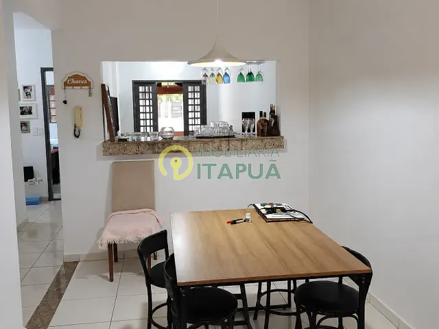 Casa com 147m² 2 quartos e 3 banheiros, à venda, no bairro San Fernando em Londrina