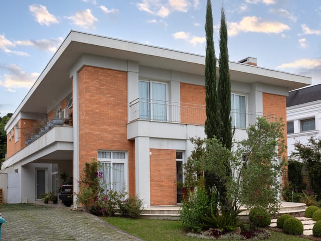 Casa 4 quartos e 7 banheiros, à venda, no bairro Alphaville Graciosa em Pinhais