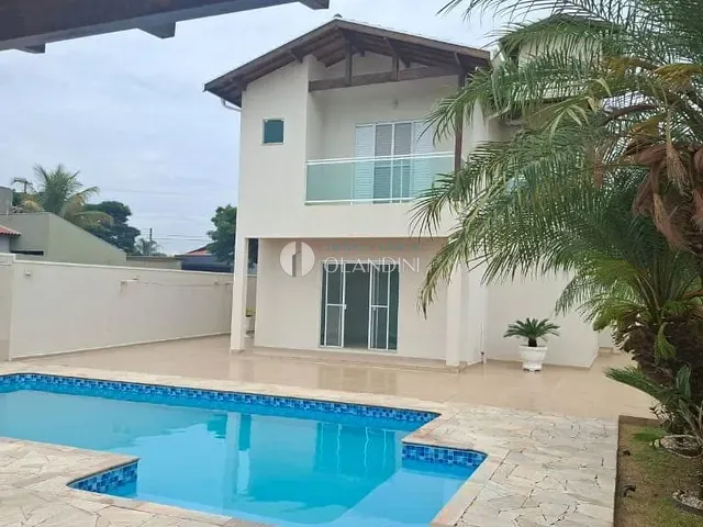 Casa com 500m² 3 quartos e 4 banheiros, à venda, no bairro Residencial Manacás em Artur Nogueira