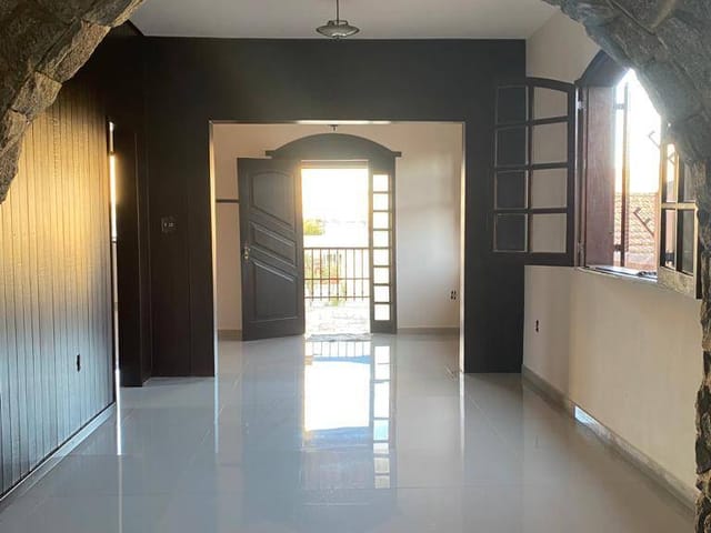 Casa com 320m² 3 quartos e 3 banheiros, à venda, no bairro Sagrada Família em Belo Horizonte