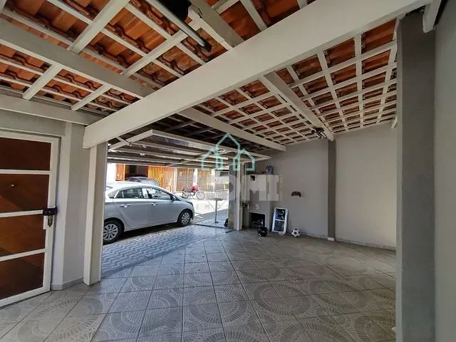 Casa com 250m² 3 quartos e 2 banheiros, à venda, no bairro Recanto dos Coqueirais em Taubaté