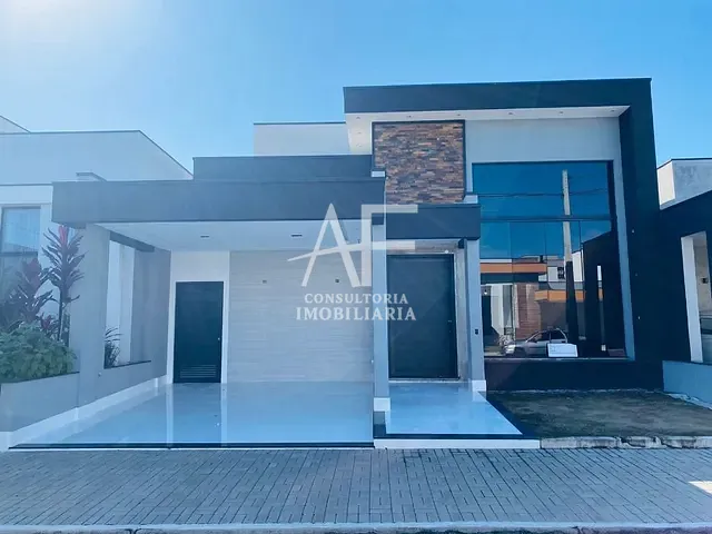 Casa com 250m² 3 quartos e 3 banheiros, à venda, no bairro Bairro dos Guedes em Tremembé