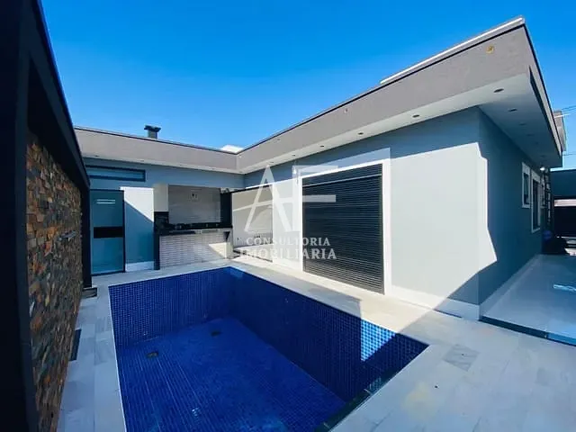 Casa com 250m² 3 quartos e 3 banheiros, à venda, no bairro Bairro dos Guedes em Tremembé