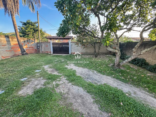 Casa 2 quartos e 2 banheiros, para alugar, no bairro Chácaras de Inoã (Inoã) em Maricá