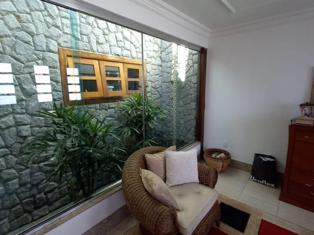 Casa com 300m² 3 quartos e 1 banheiro, à venda, no bairro Parque Rosário em Campos dos Goytacazes