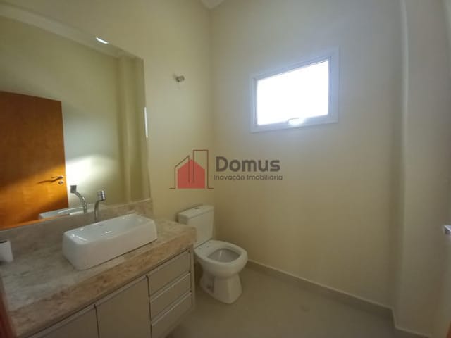 Casa com 428m², à venda, no bairro Loteamento Residencial Reserva dos Lagos em Pindamonhangaba