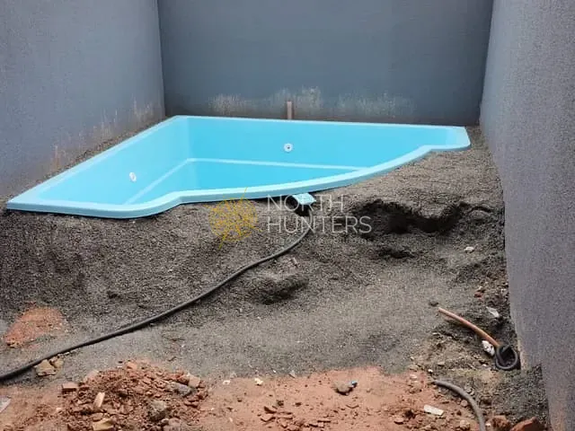 Casa com 79m², à venda, no bairro Vila Nova em Joinville