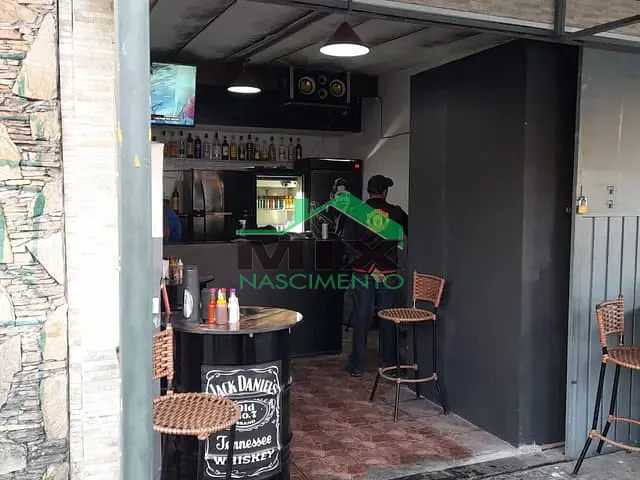 Casa com 210m² 3 quartos e 2 banheiros, à venda, no bairro Taboão em Diadema