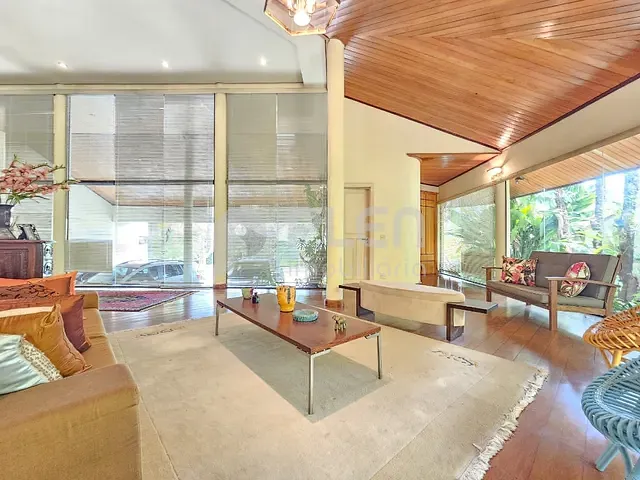 Casa com 800m² 5 quartos e 10 banheiros, à venda, no bairro Alphaville em Santana de Parnaíba