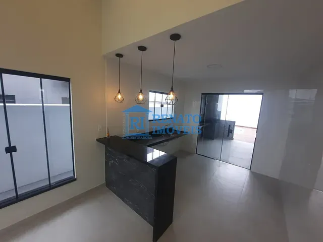 Casa com 240m² 3 quartos e 3 banheiros, à venda, no bairro Ubatiba em Maricá
