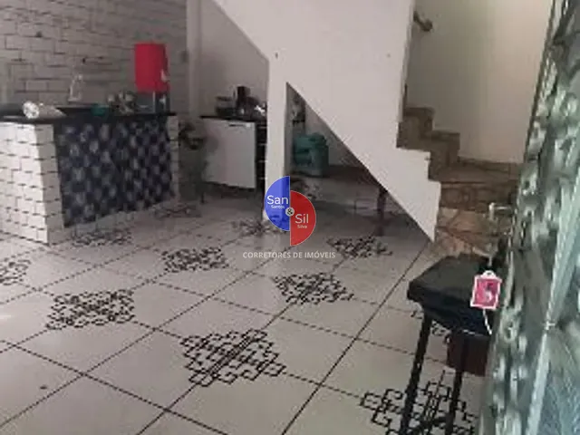 Casa com 225m² 2 quartos e 2 banheiros, à venda, no bairro Praia do Imperador (Guia de Pacobaíba) em Magé