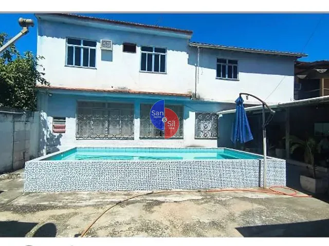 Casa com 225m² 2 quartos e 2 banheiros, à venda, no bairro Praia do Imperador (Guia de Pacobaíba) em Magé