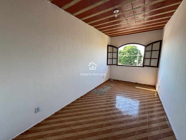 Apartamento 2 quartos e 1 banheiro, para alugar, no bairro Jardim Atlântico Oeste (Itaipuaçu) em Maricá