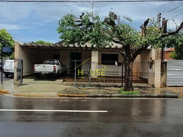 Casa com 200m² 3 quartos e 1 banheiro, à venda, no bairro Patrimônio Novo em Votuporanga