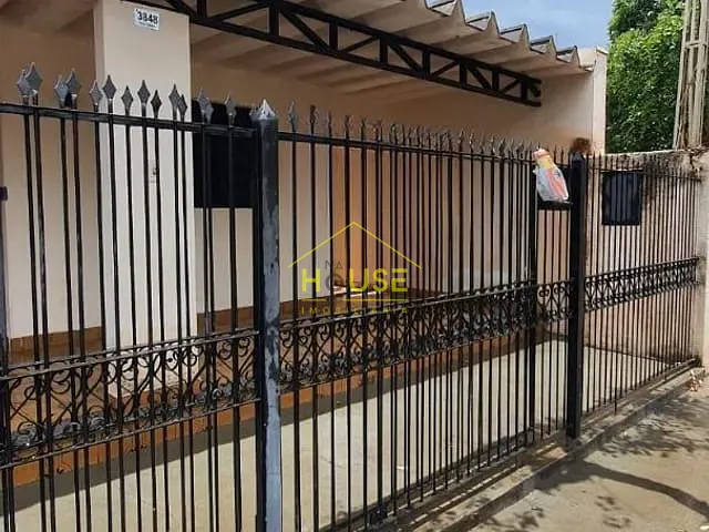 Casa com 200m² 3 quartos e 1 banheiro, à venda, no bairro Patrimônio Novo em Votuporanga