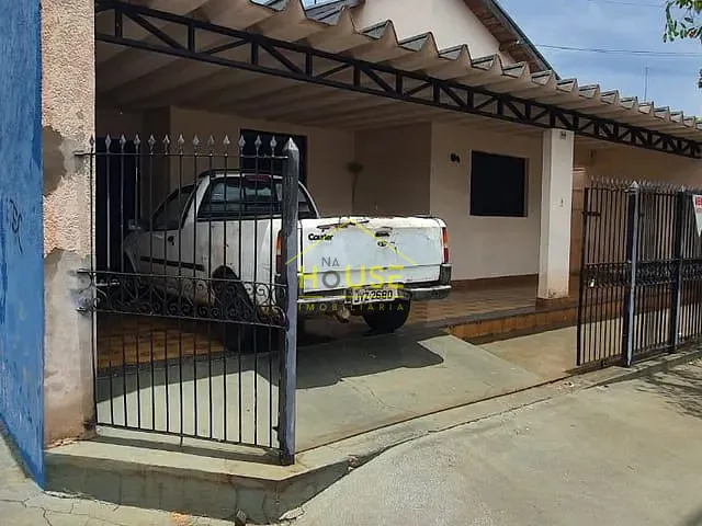 Casa com 200m² 3 quartos e 1 banheiro, à venda, no bairro Patrimônio Novo em Votuporanga