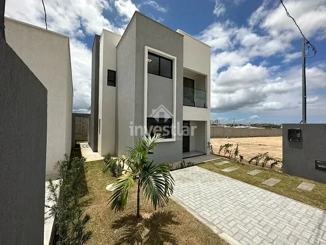 Casa 3 quartos e 2 banheiros, à venda, no bairro Serrotão em Campina Grande