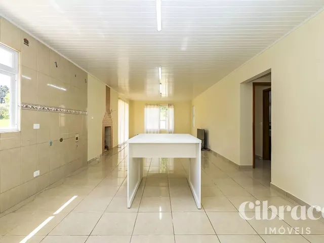 Casa 2 quartos e 3 banheiros, à venda, no bairro Florestal em Quatro Barras
