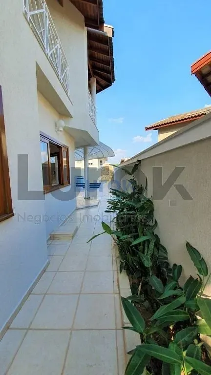Casa, 4 quartos, 350 m² - Foto 32