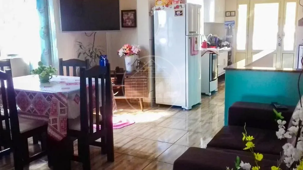 Casa, 6 quartos, 250 m² - Foto 2