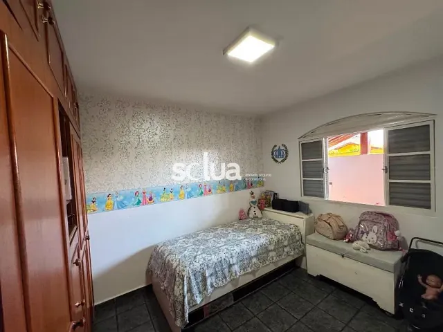 Casa com 240m² 3 quartos e 3 banheiros, à venda, no bairro Conjunto Habitacional Padre Anchieta em Campinas