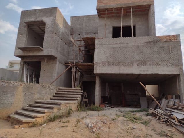 Casa com 500m² 5 quartos e 7 banheiros, à venda, no bairro Recanto do Lago em São João da Boa Vista